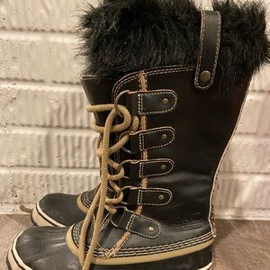 Sorel Joan of Artic boots
